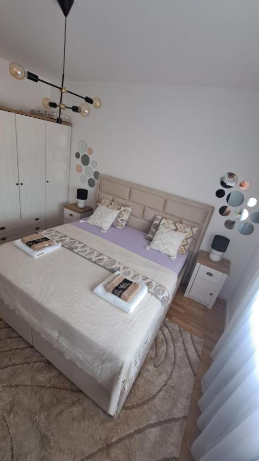 Gold Apartamento Mostar Exterior foto